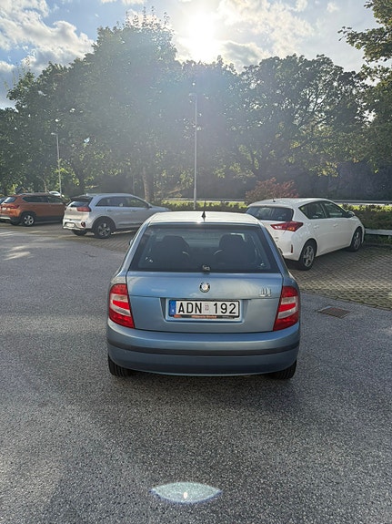 Skoda Fabia 2 of 6