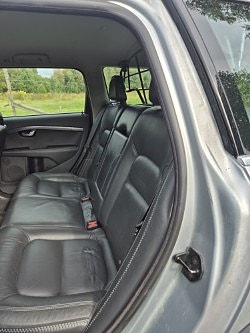 Volvo XC70 6 of 6