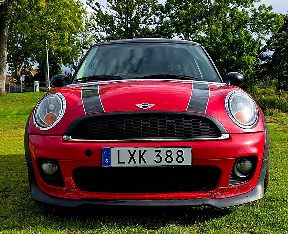 MINI Cooper 7 of 13