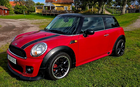 MINI Cooper 6 of 13