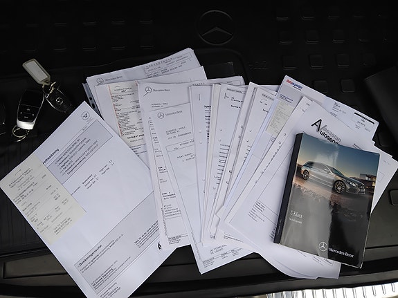 Mercedes-Benz C220 9 of 11