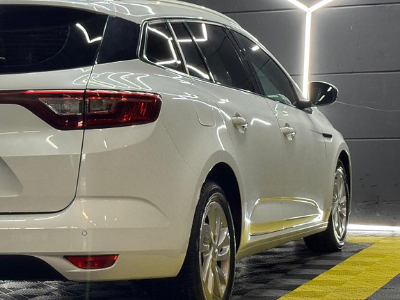 Renault Megane 8 of 25