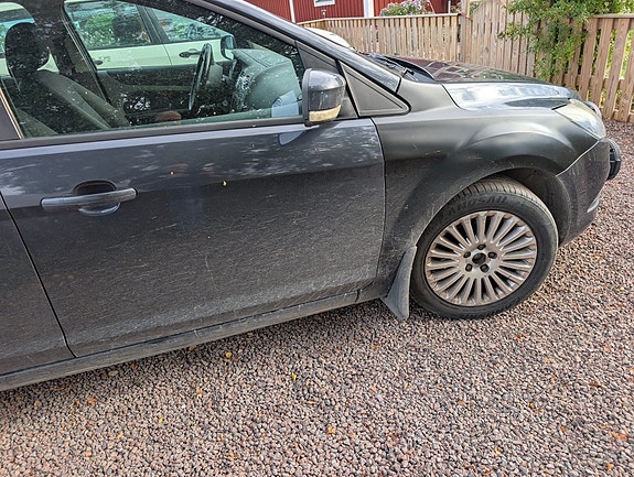 Ford Focus 4 of 8