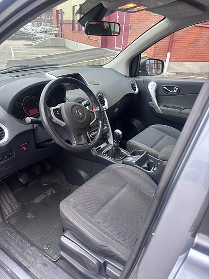 Renault Koleos 6 of 9