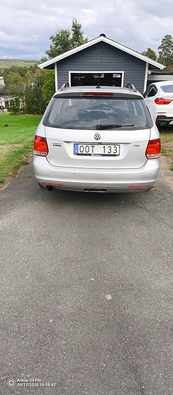 Volkswagen Golf VI 2 of 11