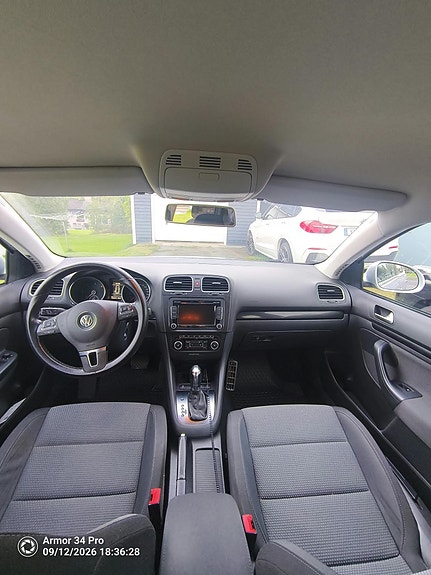 Volkswagen Golf VI 10 of 11