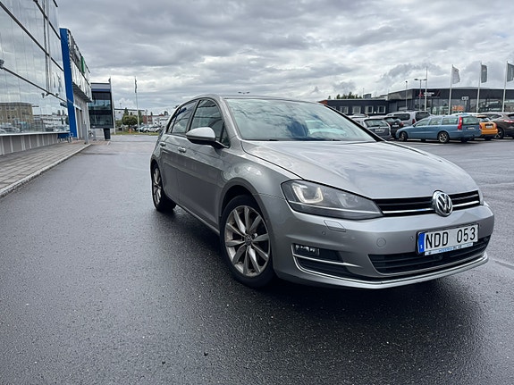Volkswagen Golf VII 3 of 14
