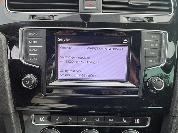 Volkswagen Golf VII 13 of 14