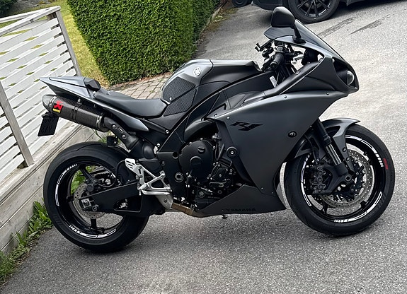 Yamaha YZF-R1 6 of 6