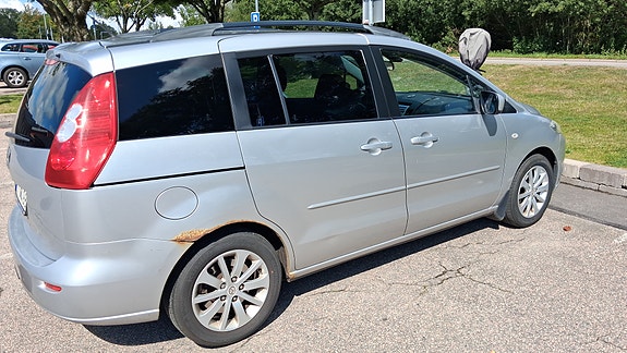 Mazda 5 5 of 17
