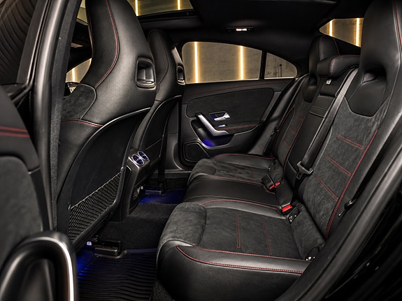 Mercedes-Benz CLA200 10 of 10