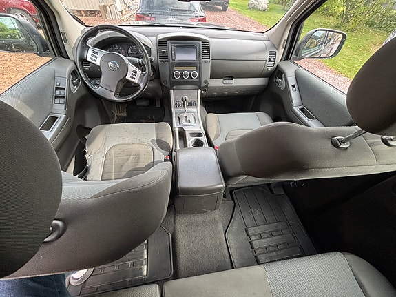 Nissan Navara 6 of 6