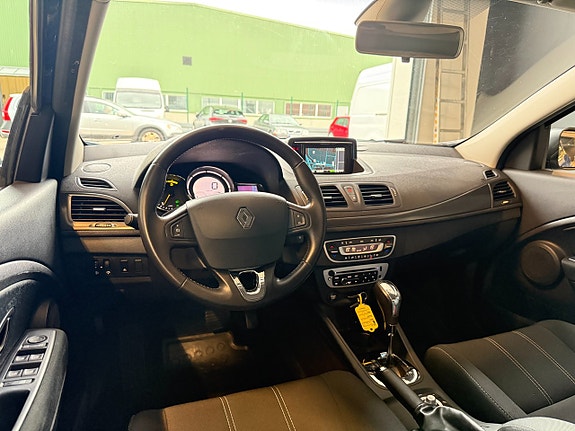 Renault Megane 8 of 15