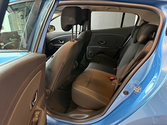 Renault Megane 14 of 15