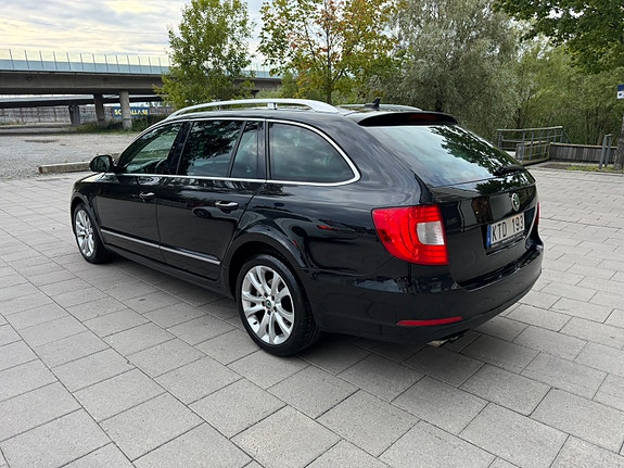 Skoda Superb 3 of 16