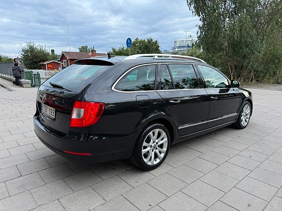 Skoda Superb 5 of 16