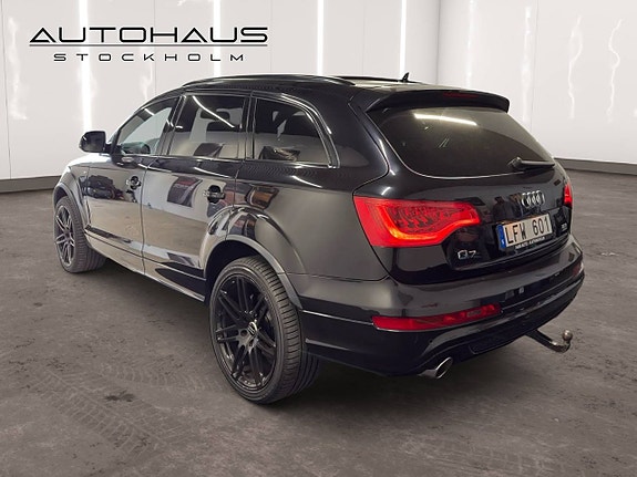 Audi Q7 6 of 23