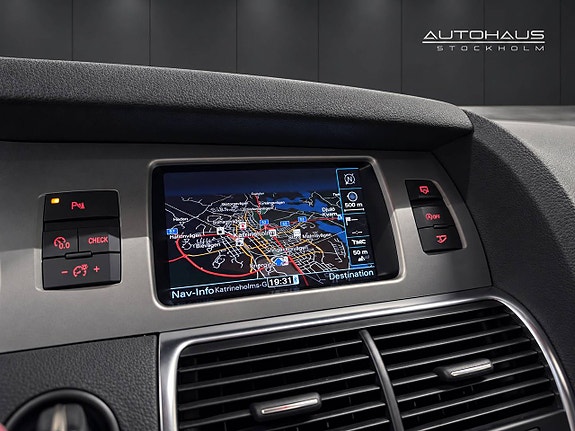 Audi Q7 18 of 22