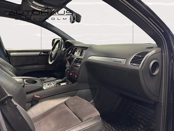 Audi Q7 11 of 23