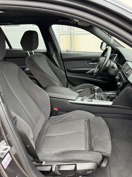 BMW 320d 10 of 12