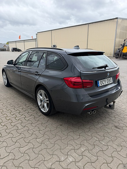 BMW 320d 5 of 12
