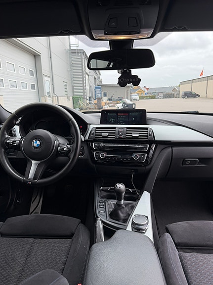 BMW 320d 11 of 12
