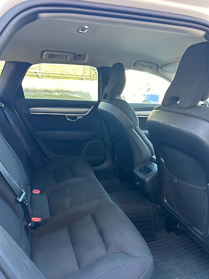 Volvo V90 12 of 23