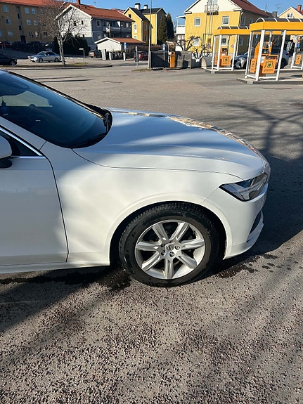 Volvo V90 5 of 23