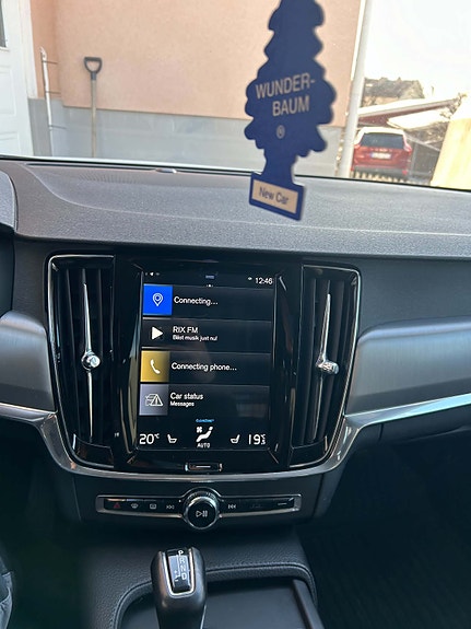 Volvo V90 14 of 23