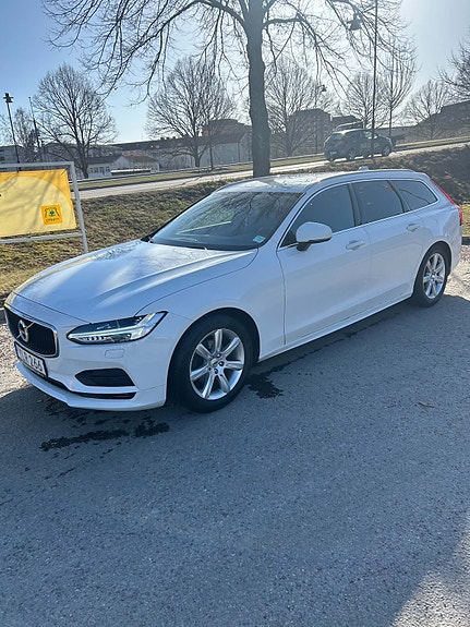 Volvo V90 6 of 23