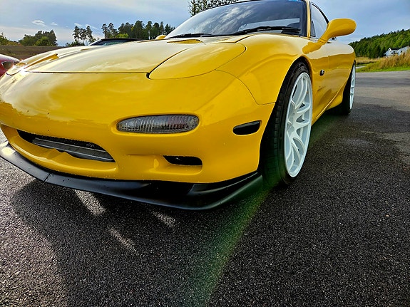 Mazda RX-7 3 of 8