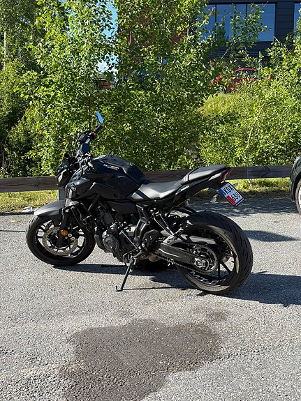 Yamaha MT-07 4 of 4
