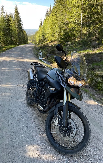 Triumph Tiger 800 3 of 6