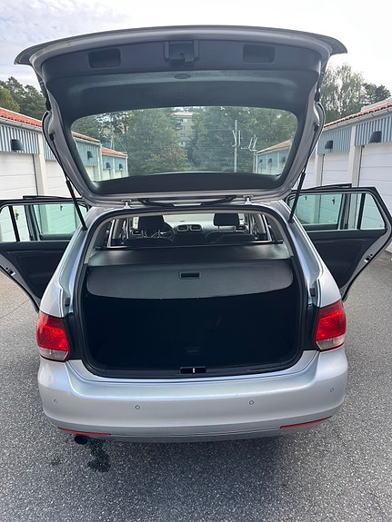 Volkswagen Golf VI 8 of 8