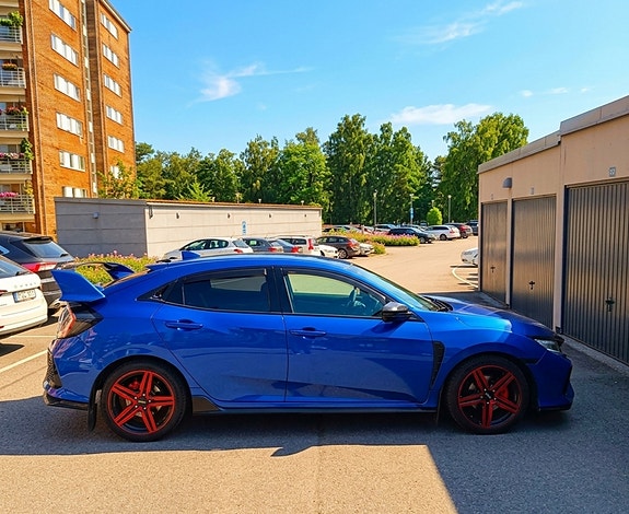 Honda Civic 4 of 8