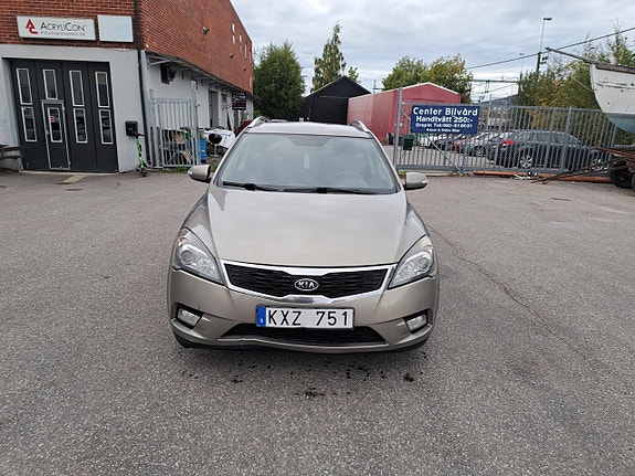 Kia Ceed 7 of 26