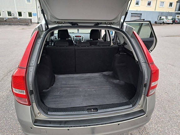 Kia Ceed 15 of 26