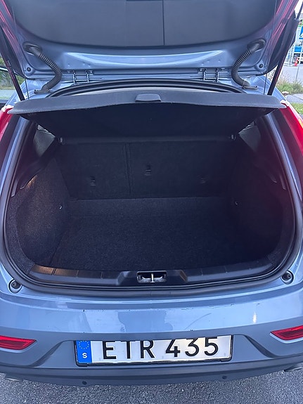 Volvo V40 18 of 18