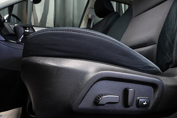 Subaru Outback 13 of 28