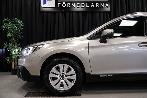 Subaru Outback 4 of 28
