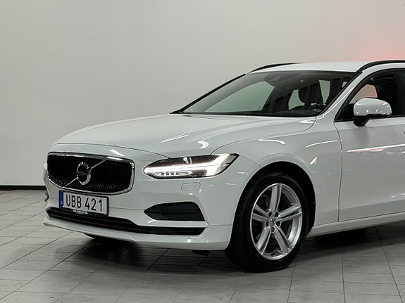 Volvo V90 5 of 30
