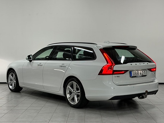 Volvo V90 6 of 30