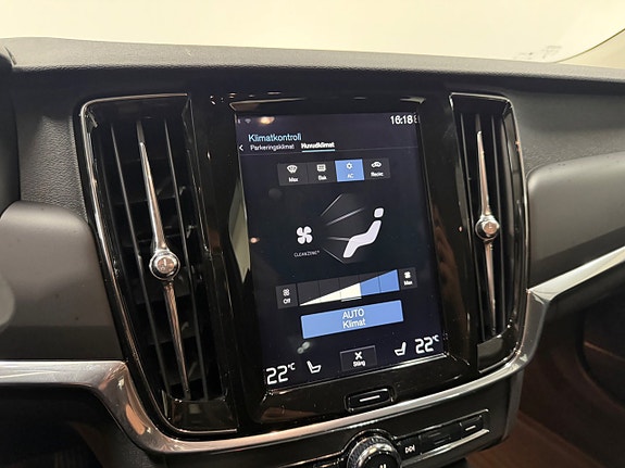 Volvo V90 19 of 30
