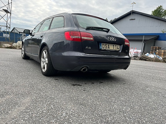 Audi A6 4 of 6
