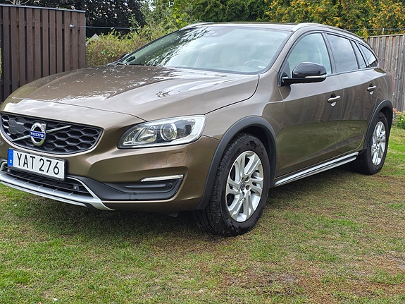 Volvo V60 Cross Country 12 of 12