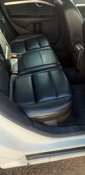 Volvo V70 5 of 8
