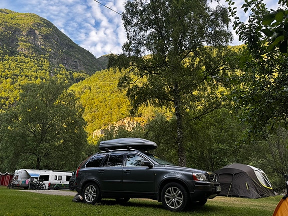 Volvo XC90 5 of 19
