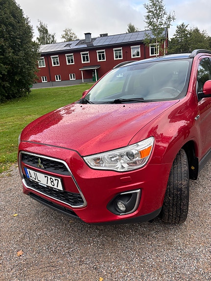 Mitsubishi ASX 2 of 8