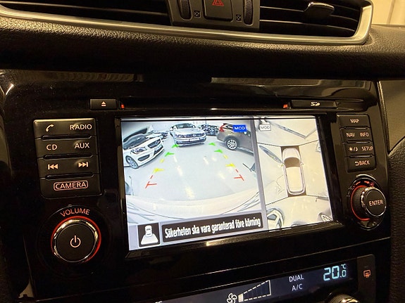 Nissan Qashqai 15 of 17