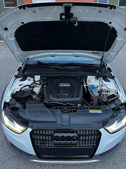 Audi A4 allroad 14 of 14